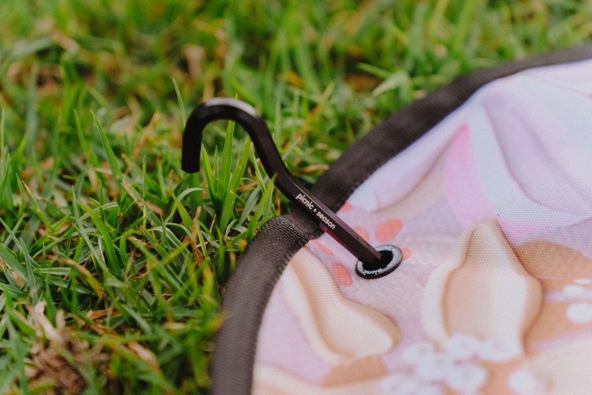 Vanilla Latte Really Big Picnic Rug and Backpack Set