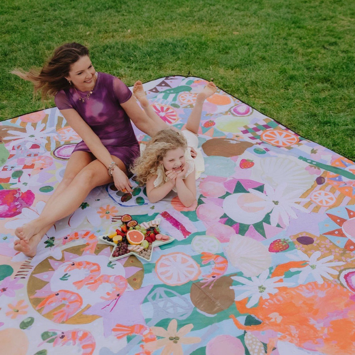 Summer Graze Really Big Picnic Rug and Backpack Set