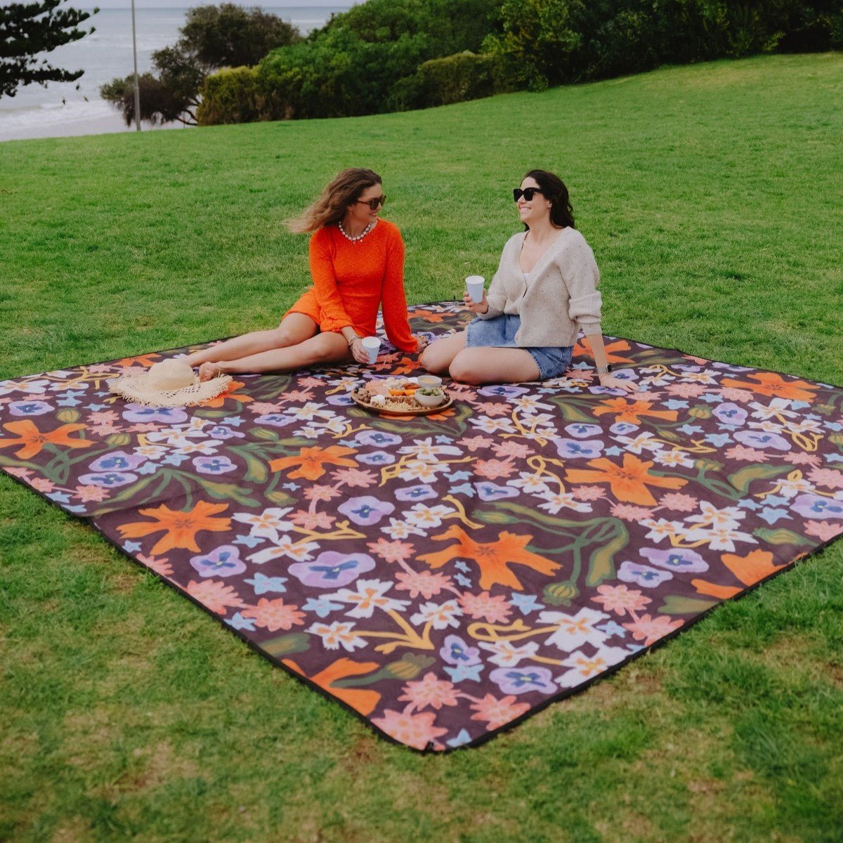 PRE ORDER - Wild Things Really Big Picnic Rug and Backpack Set - Umbrella Hole Version