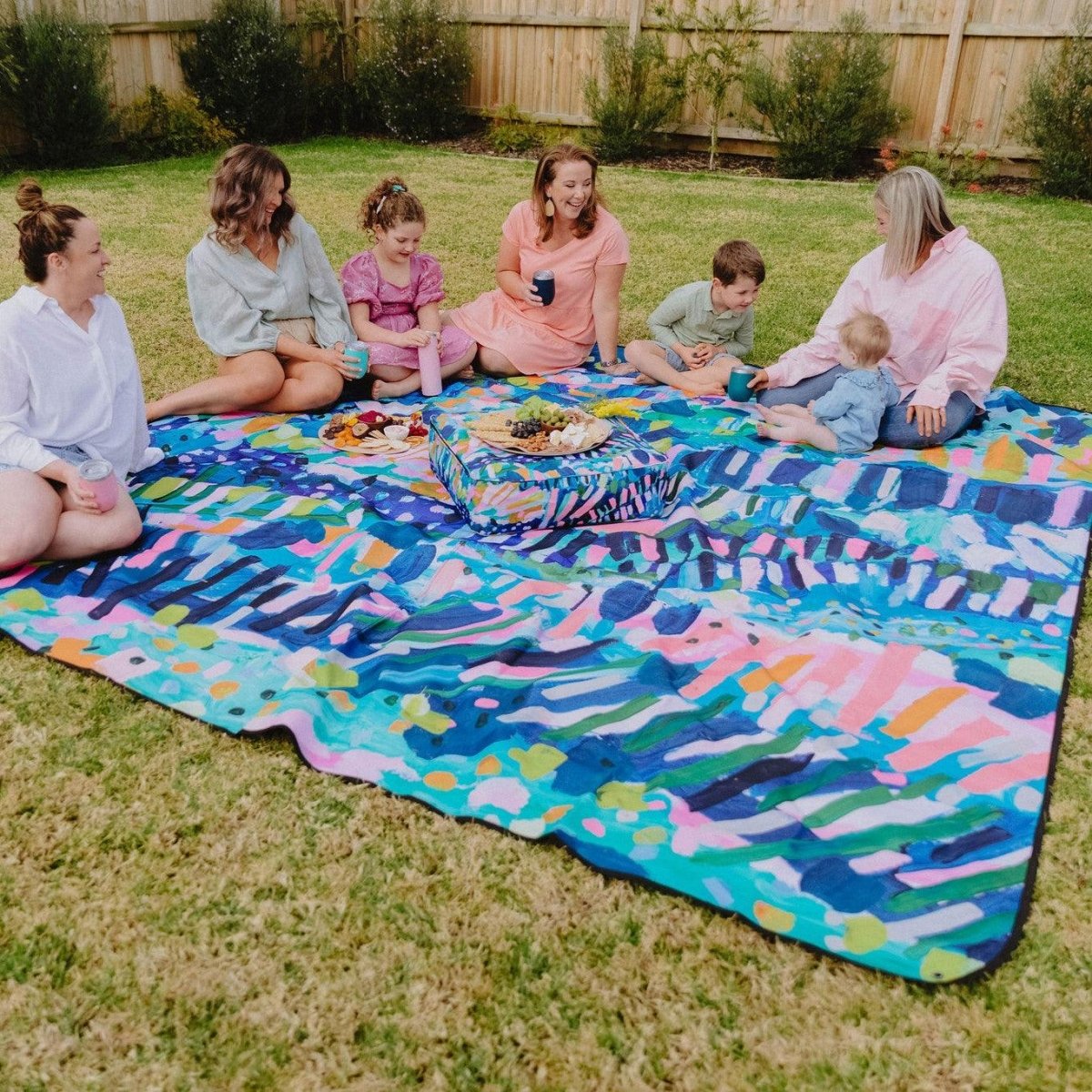 Jumble Really Big Picnic Rug and Backpack Set - Picnic Season