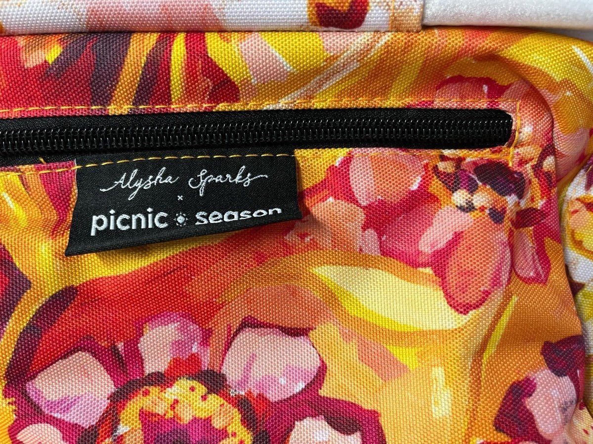 Sample Sale 22/#300 Zinnia Really Cool Picnic Basket - Picnic Season