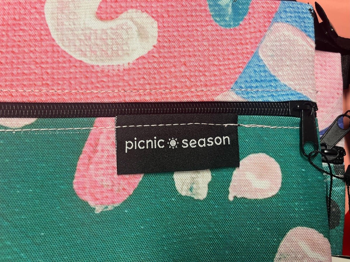 Sample Sale 25/#444 Togetherness Wet Things Bag