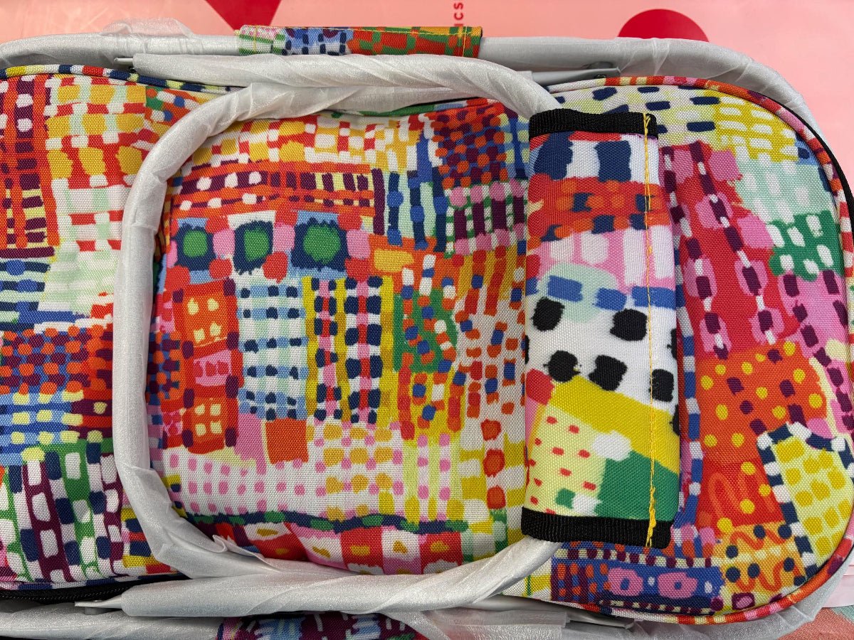 Sample Sale 24/#333 Cityscape Really Cool Picnic Basket