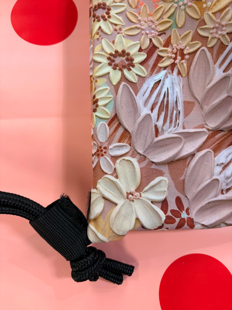 Sample Sale 27/#21 Vanilla Latte Everyday Picnic Rug and Backpack Set