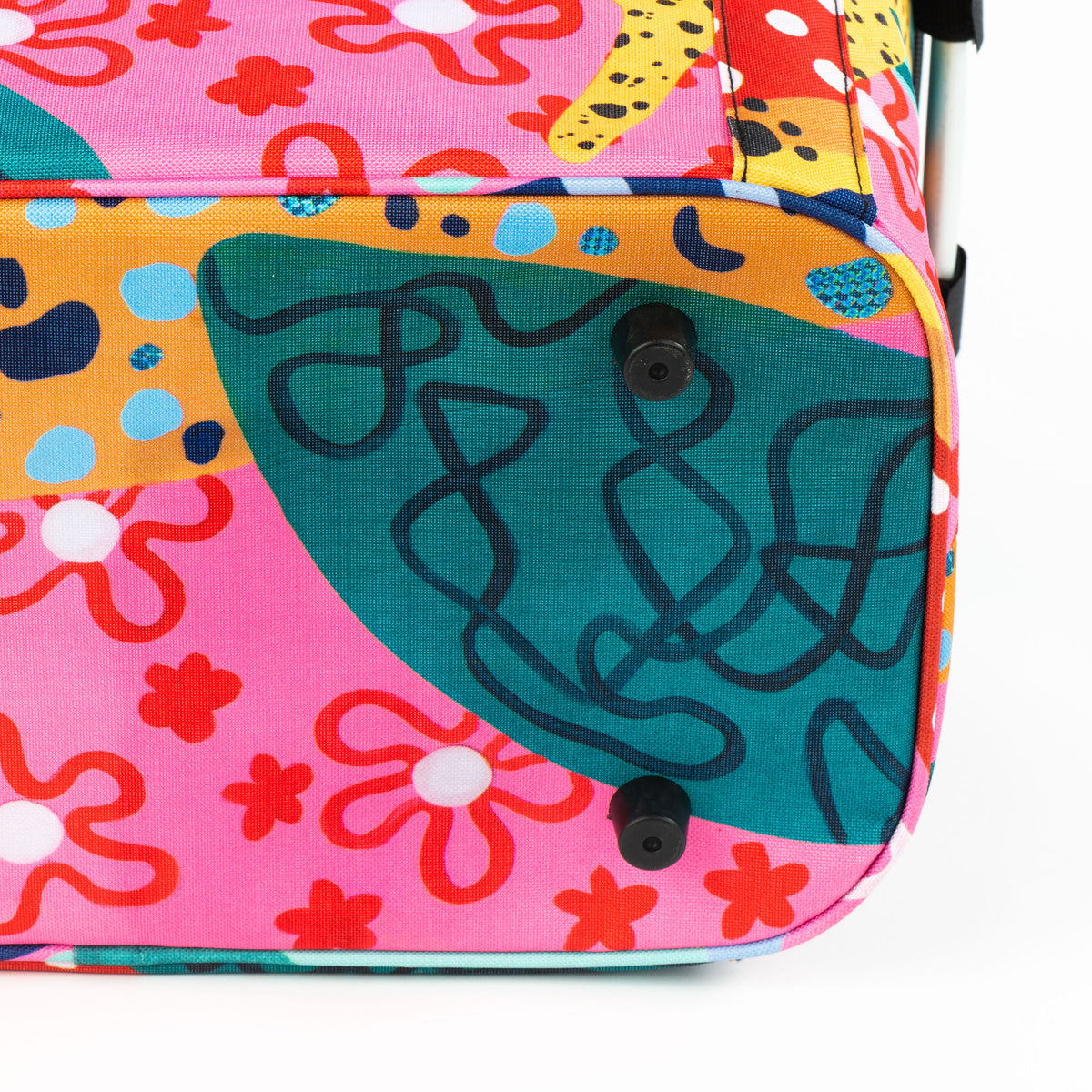 Picnic Season leopard love story really cool picnic basket