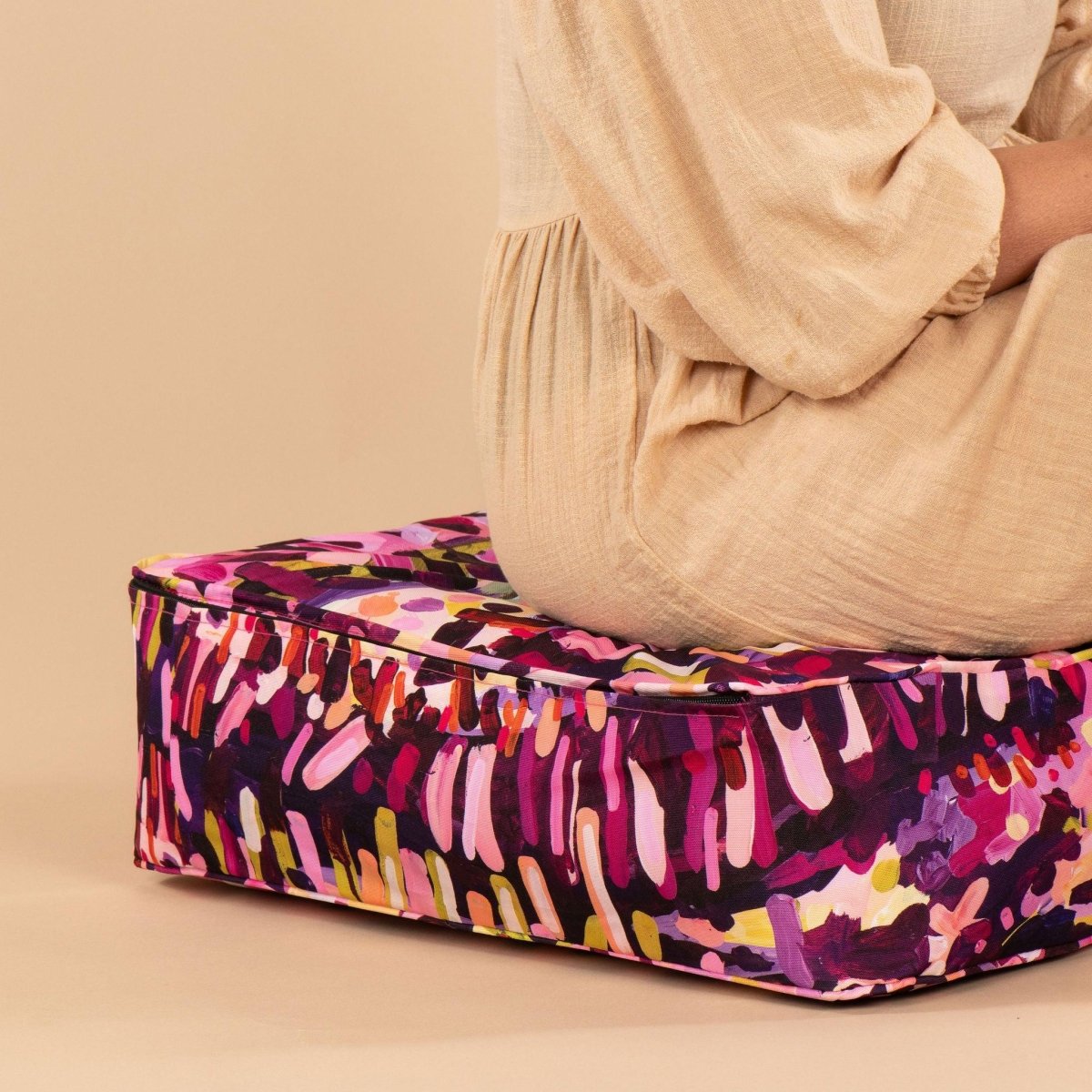 Picnic Pillow - Medley - Picnic Season