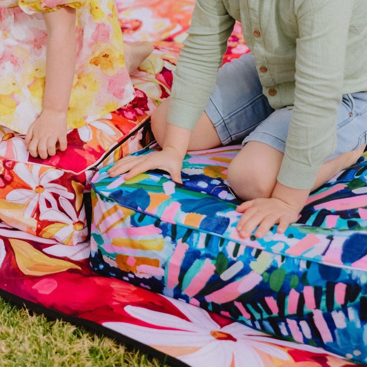 Picnic Pillow - Jumble - Picnic Season