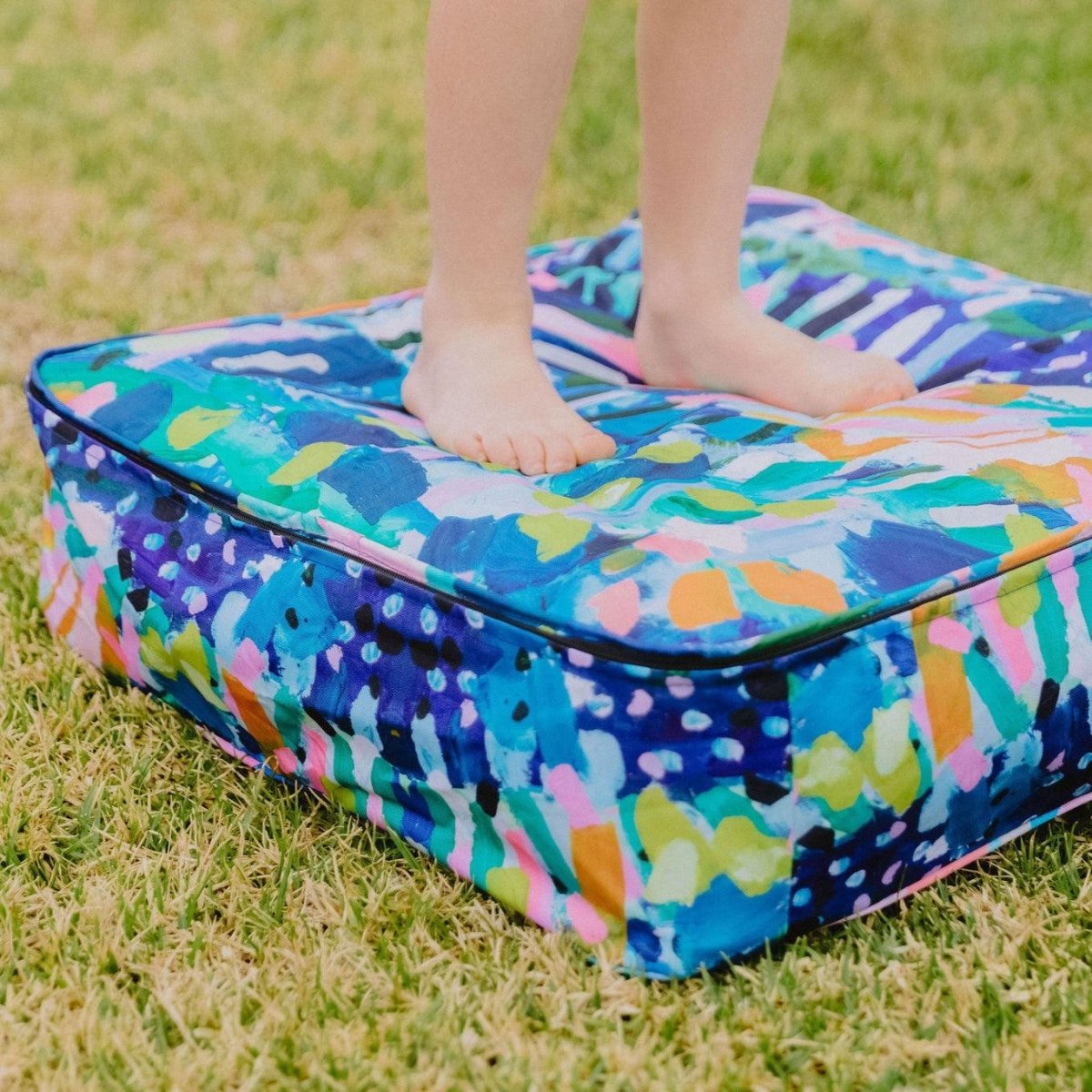 Picnic Pillow - Jumble - Picnic Season