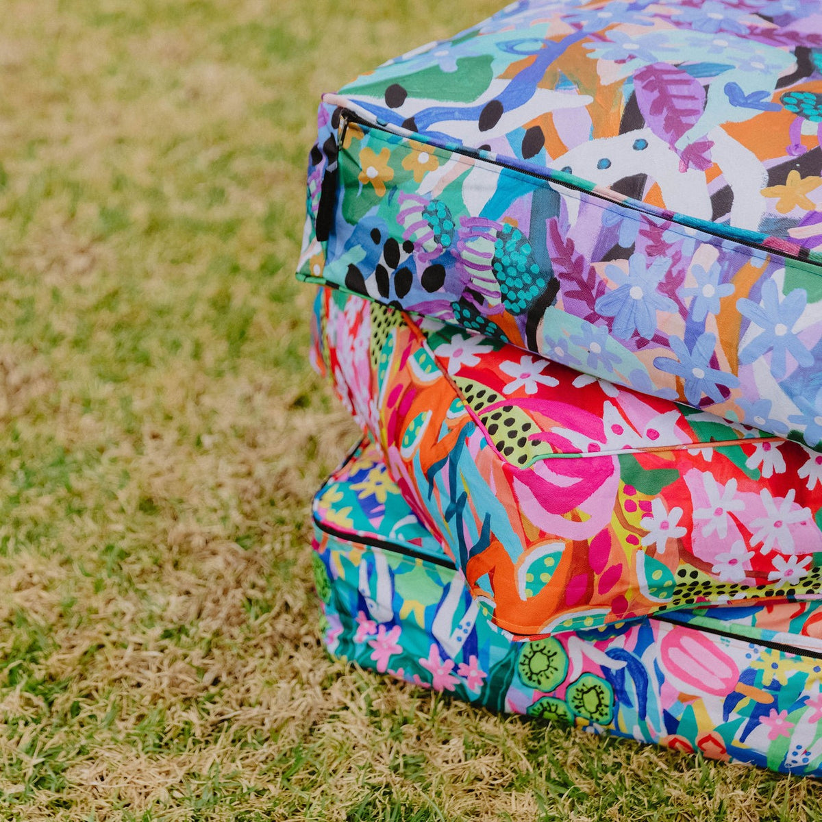 Picnic Pillow - Petal Party