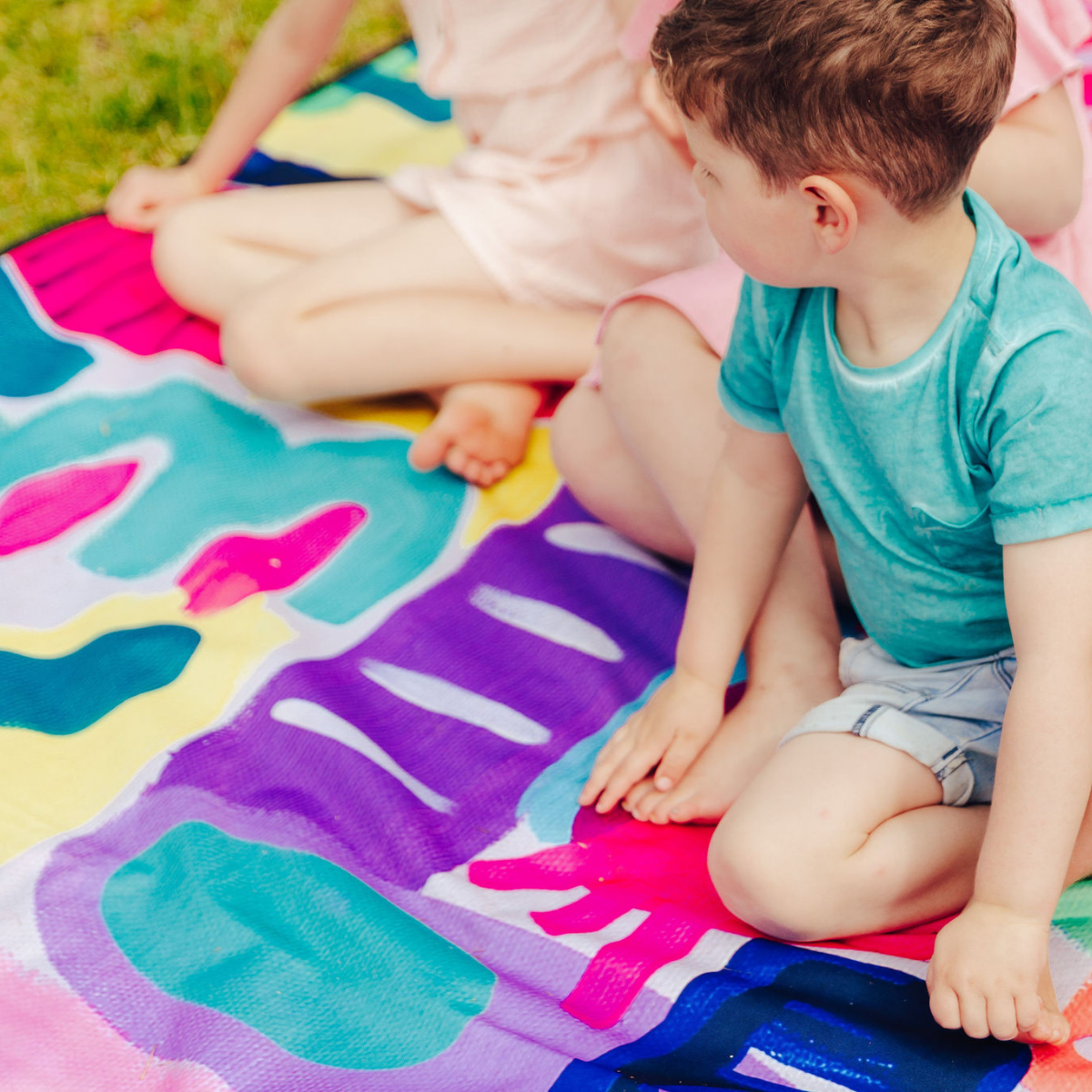 BROOKLYN REALLY BIG PICNIC RUG AND BACKPACK SET