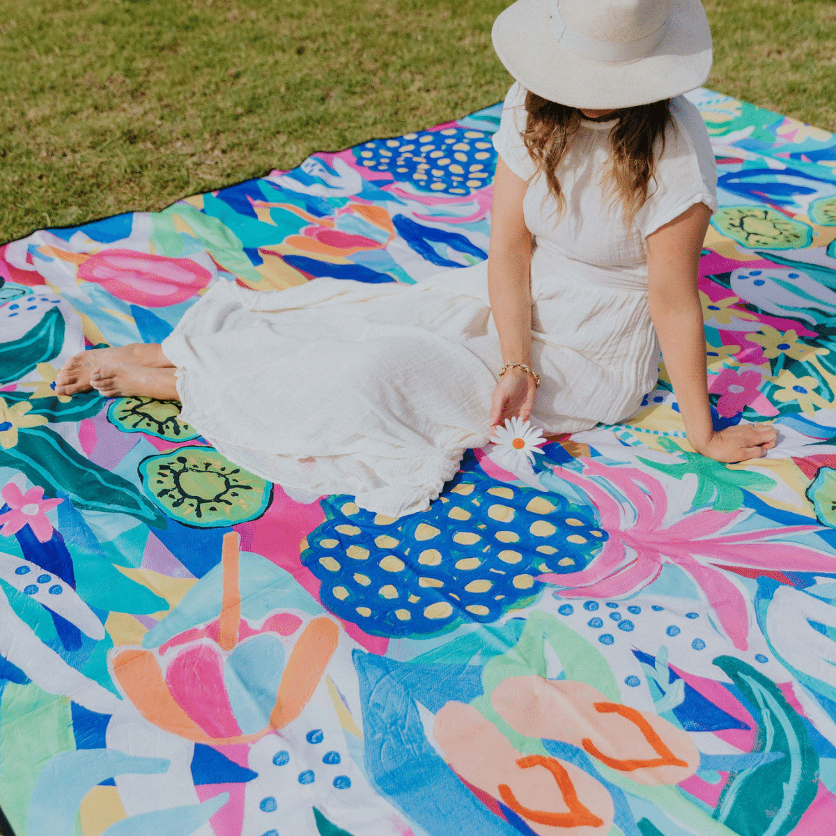 Road Trips + Pineapple Spritz Really Big Picnic Rug and Backpack Set