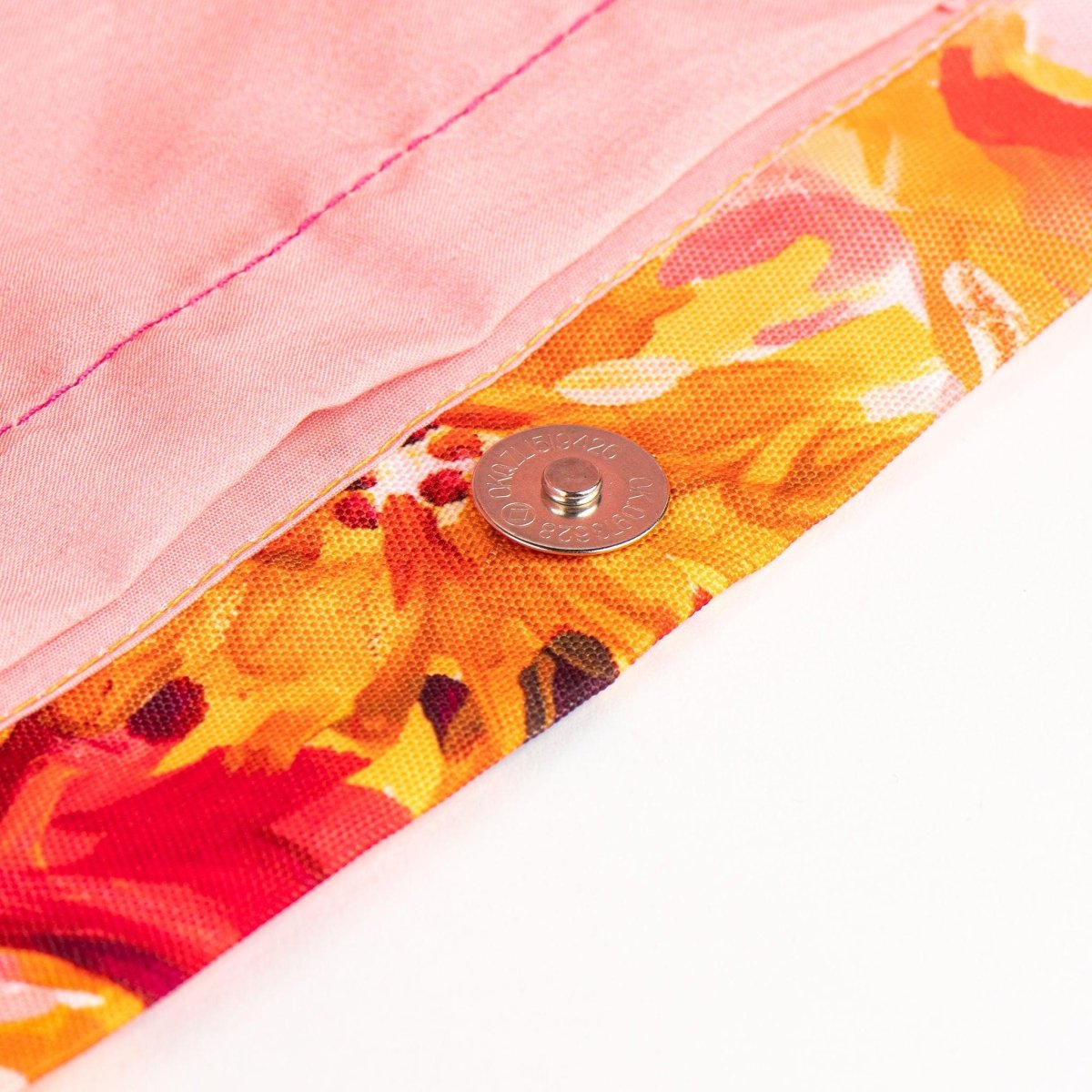 Zinnia Classic Tote Bag - Picnic Season