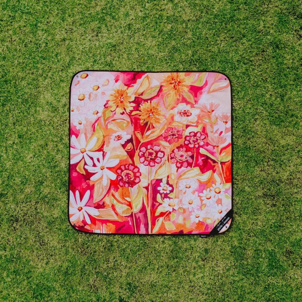 Zinnia Everyday Picnic Rug and Backpack Set - Picnic Season